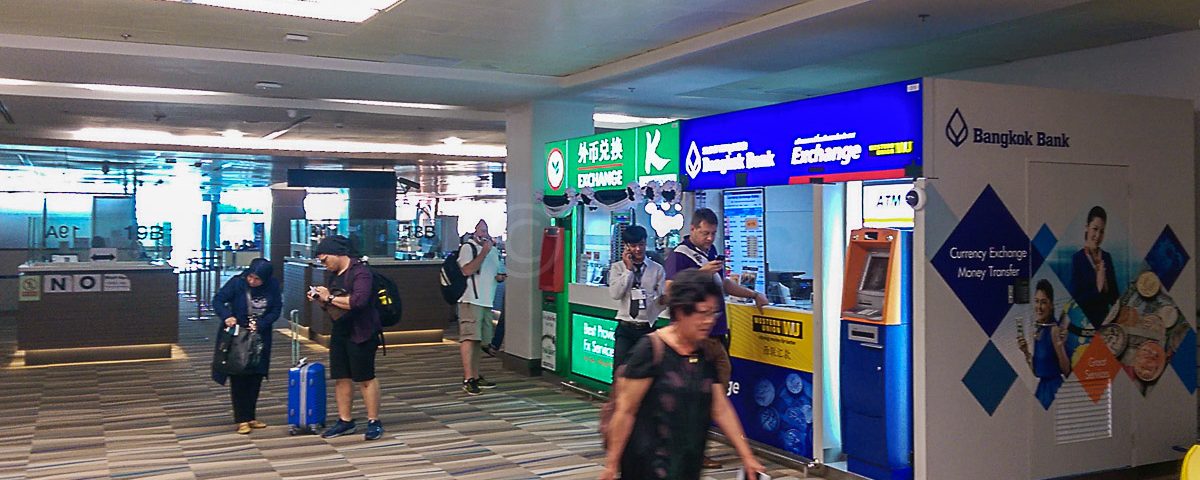 Menukar Uang dengan Mudah Di Phuket International Airport