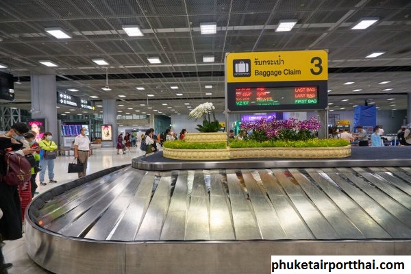 Carousel Bagasi Yang Ada di Bandara Internasional Phuket Thailand